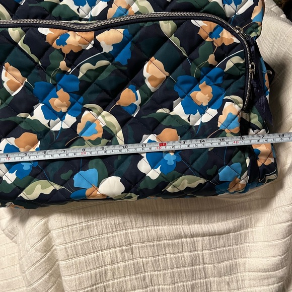 Vera Bradley Performance Twill Extra Large Weekender Bag in Immersed Blooms - Picture 4 of 6